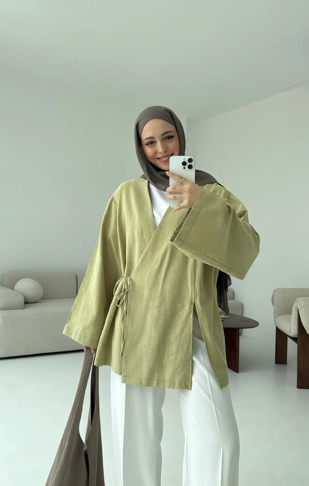 Yağ Yeşili Yırtmaç Detay Keten Kimono - Görsel 3