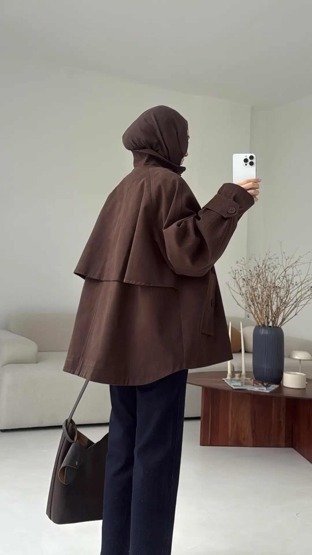 Yakası Kürk Detay Gabardin Ceket - Görsel 9