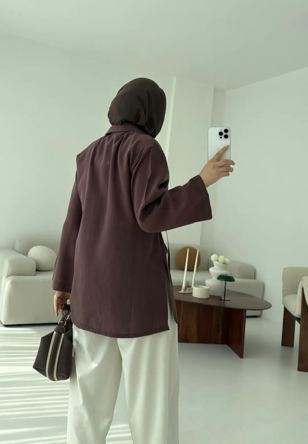 Yanı Yırtmaçlı Gömlek Kahve