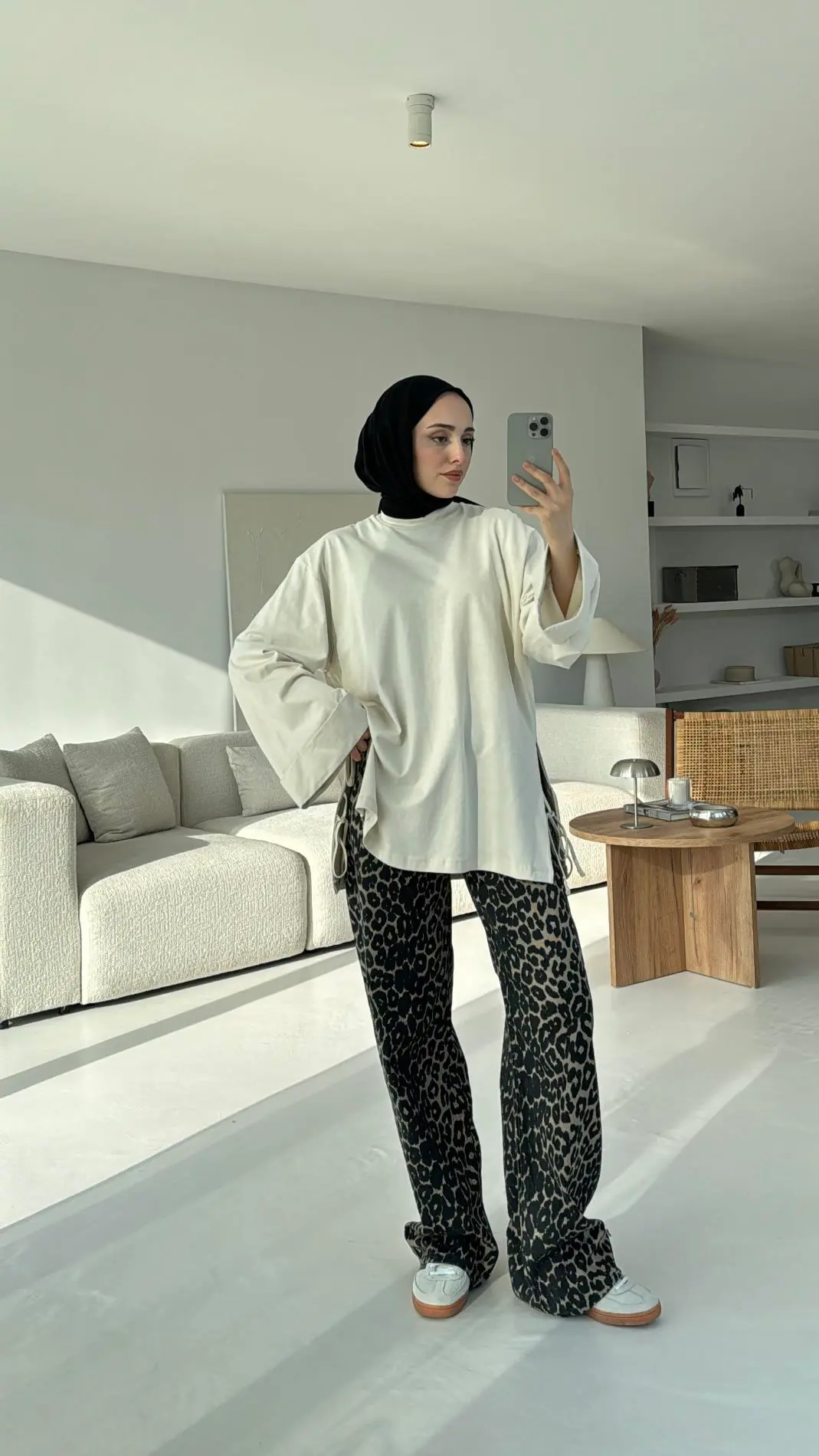 Yanları Bağlamalı Geniş Kol Sweatshirt Taş