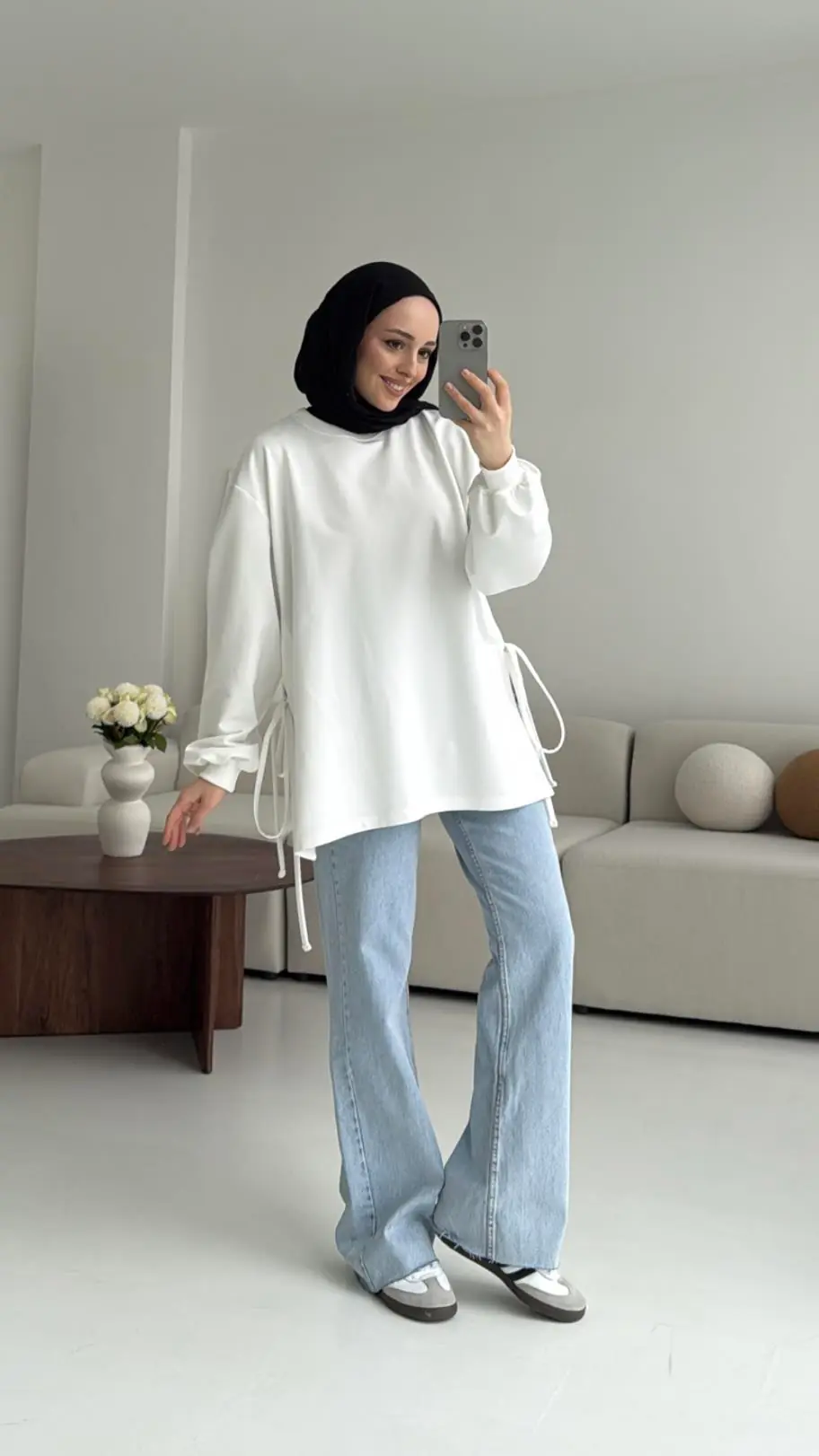 Yanları Bağlamalı Yazlık Sweatshirt Beyaz - Görsel 3
