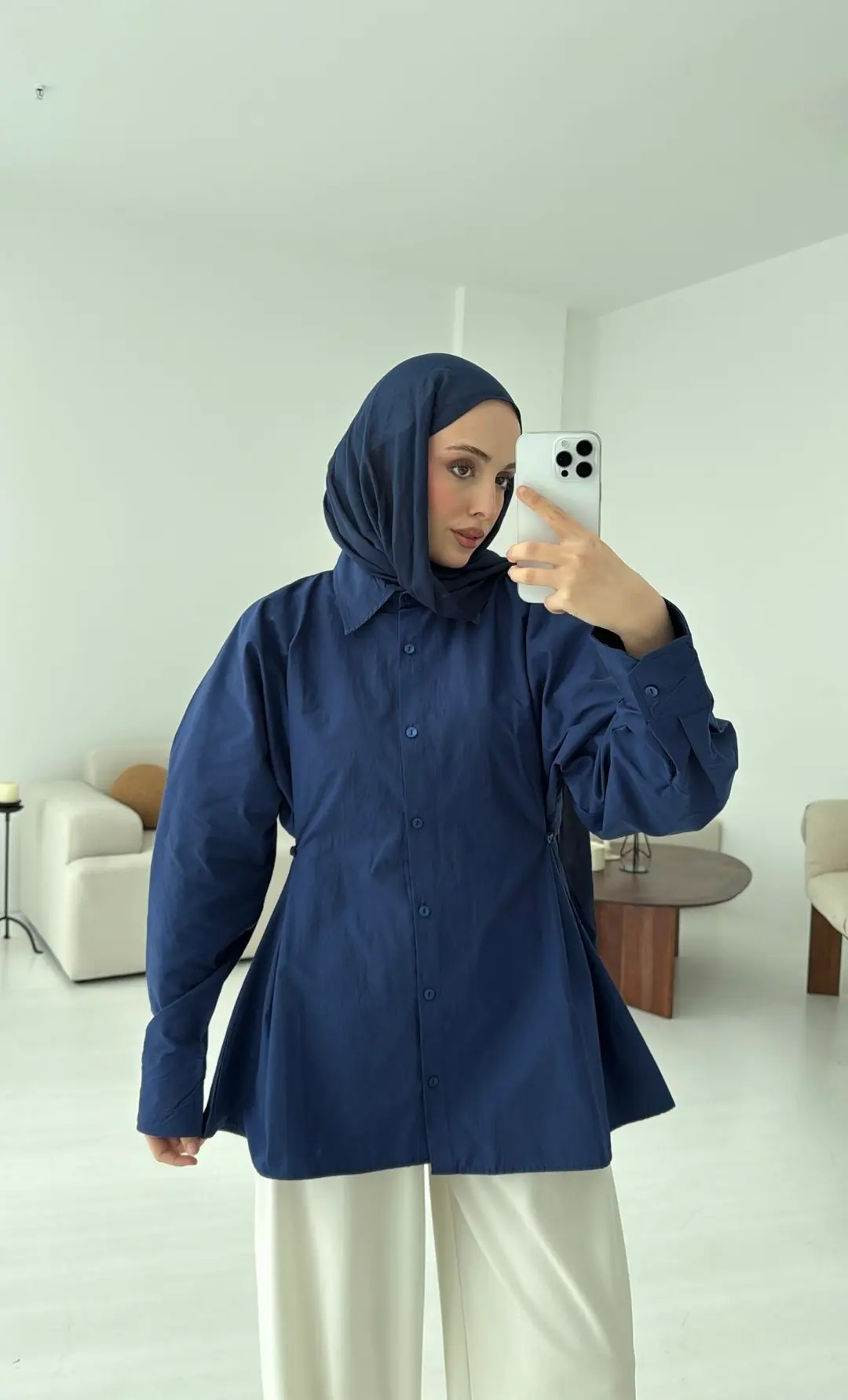 Yanları Düğmeli Gömlek Lacivert - Görsel 4