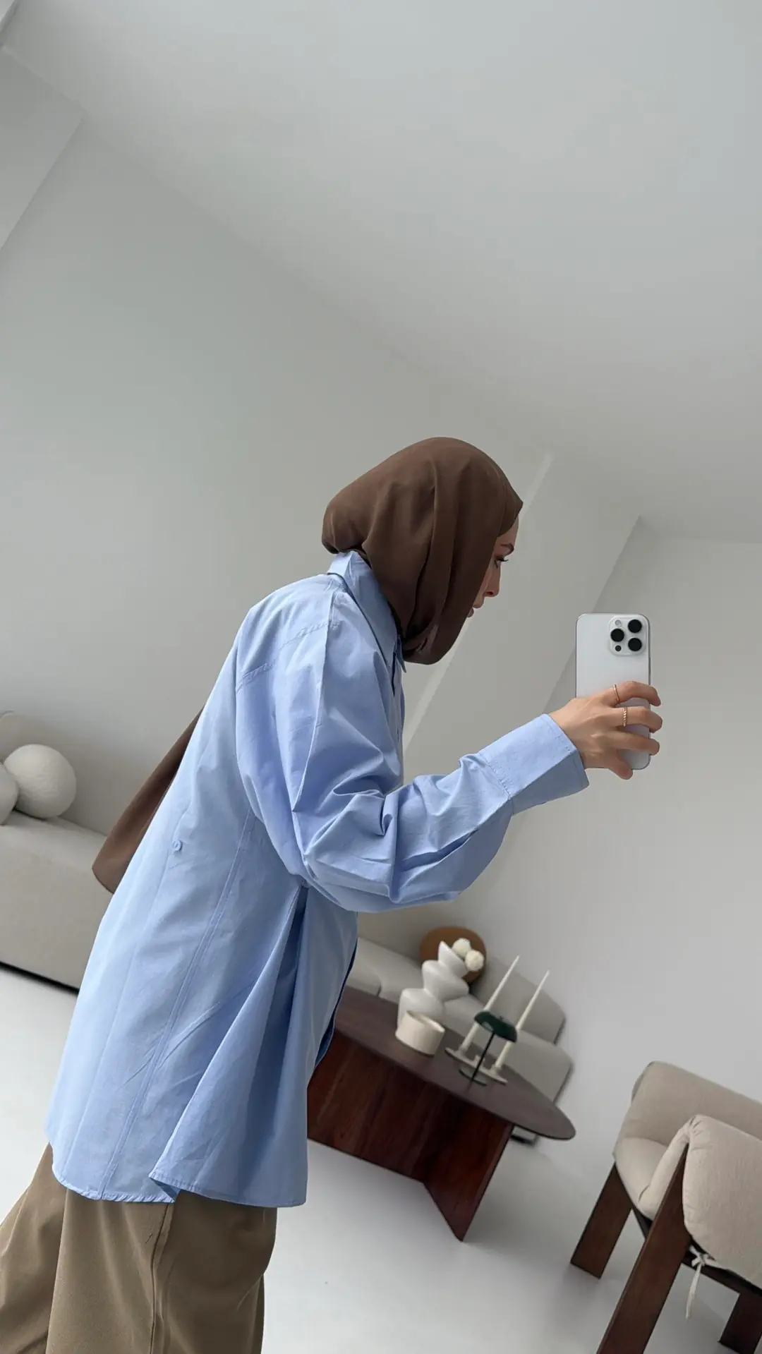 Yanları Düğmeli Gömlek Mavi - Görsel 4