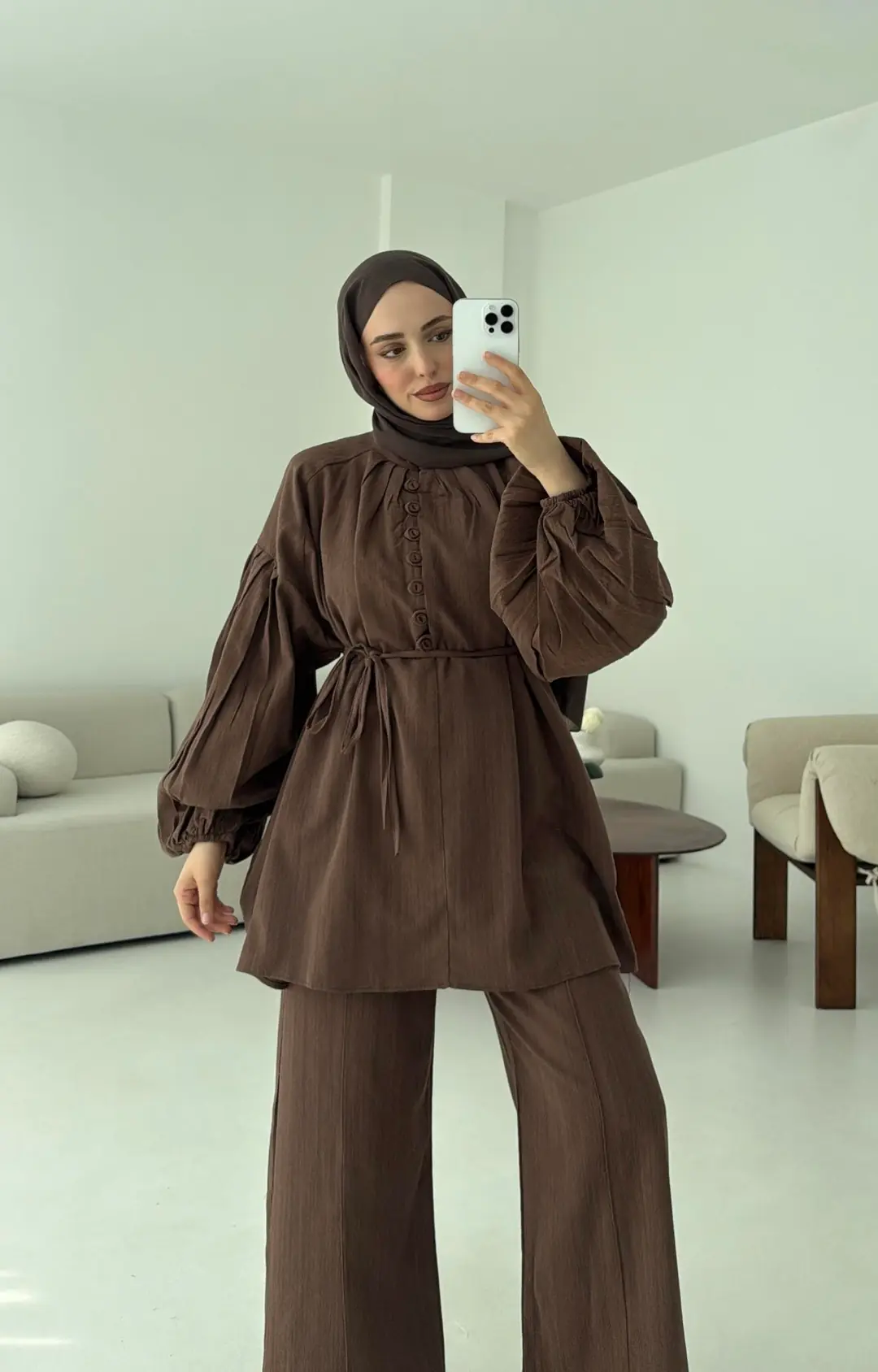 Yarım Düğme Detaylı Takım Kahve - Görsel 2