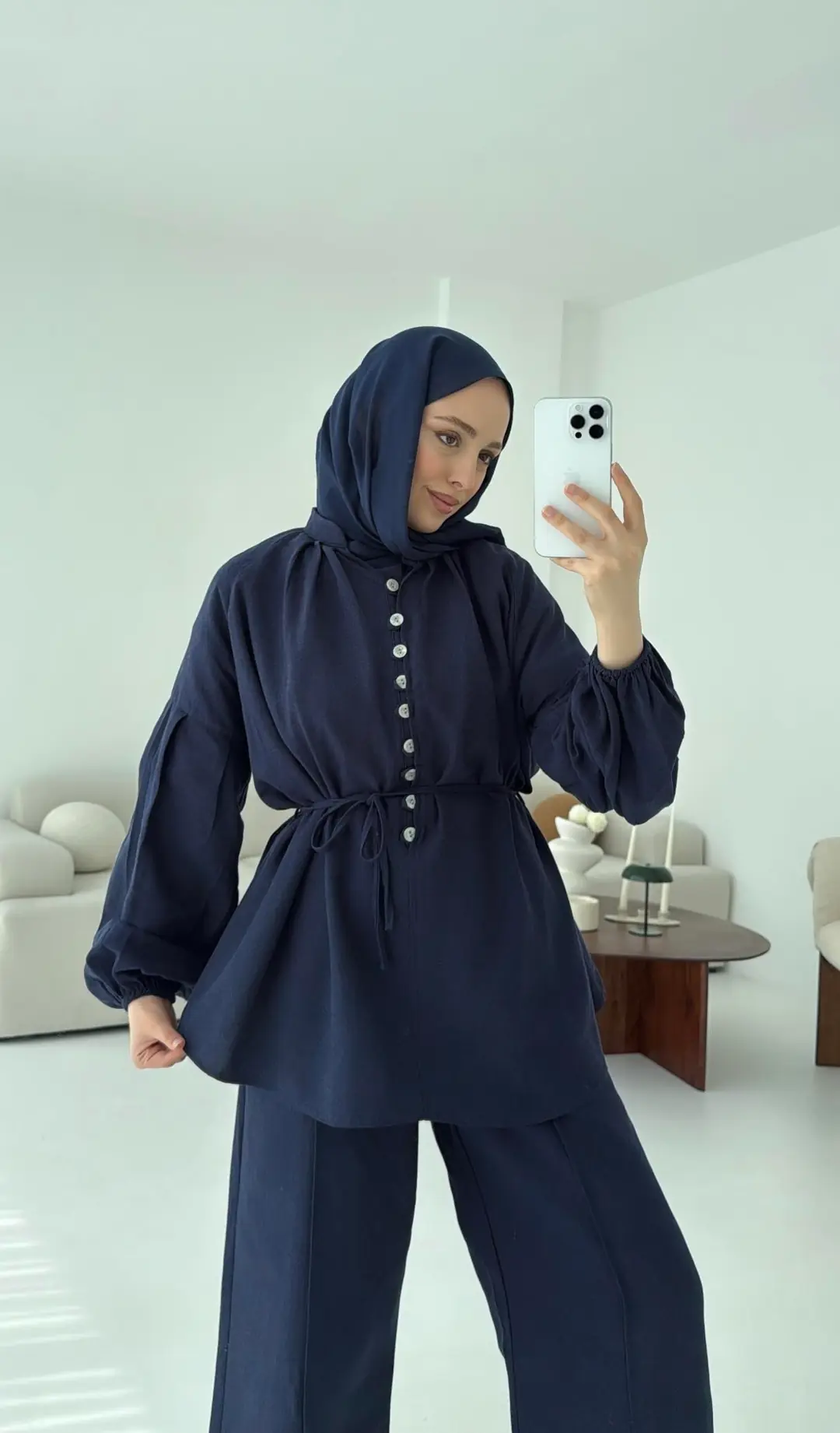 Yarım Düğme Detaylı Takım Lacivert - Görsel 4