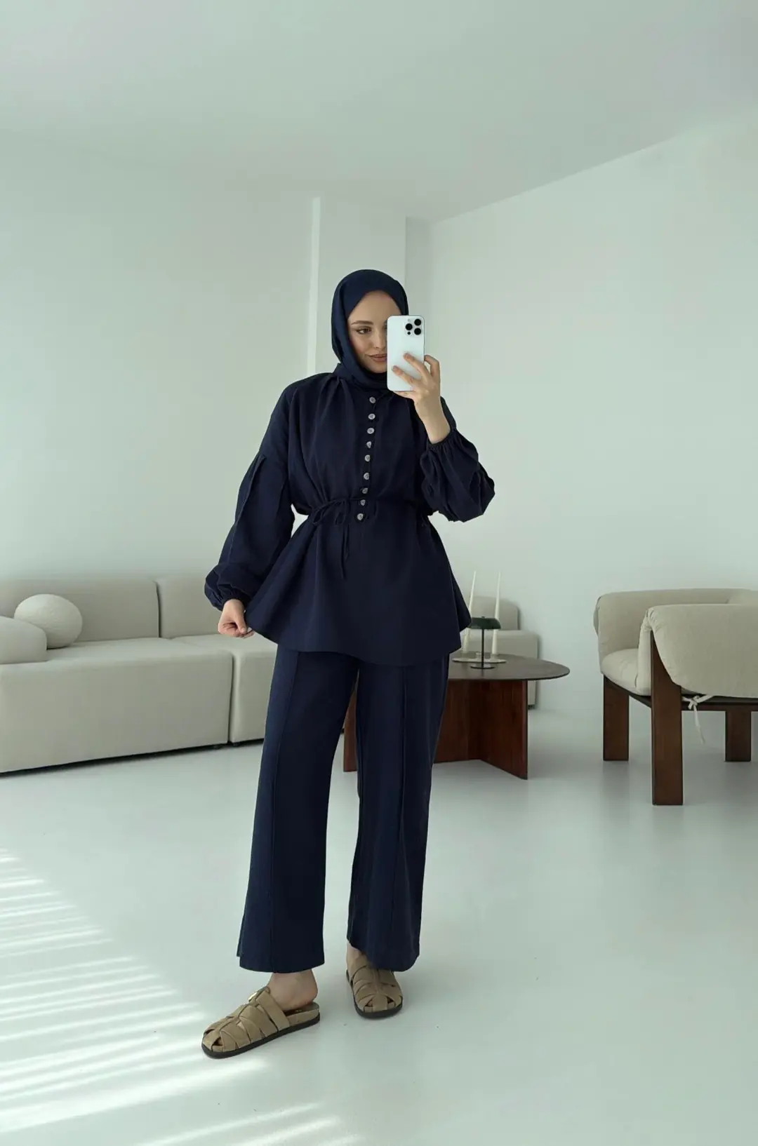 Yarım Düğme Detaylı Takım Lacivert - Görsel 5