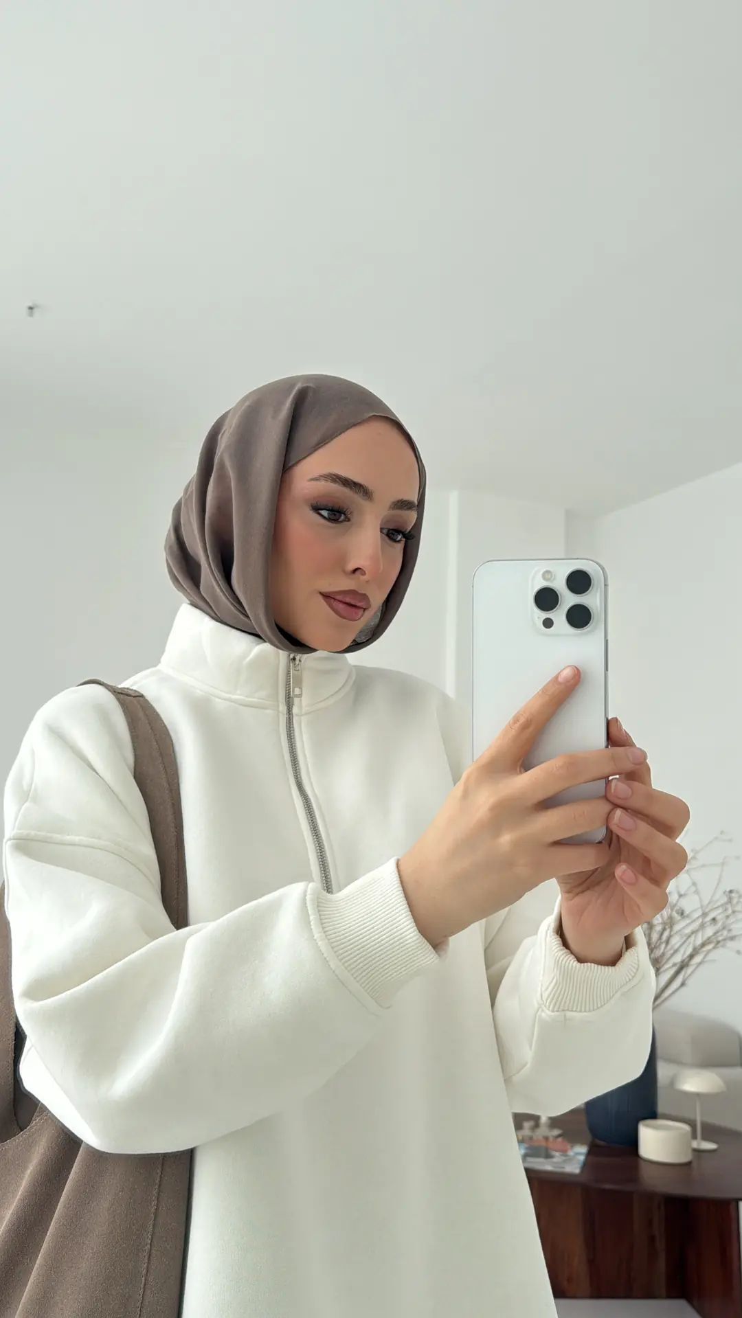 Yarım Fermuarlı Ekru Sweat - Görsel 5