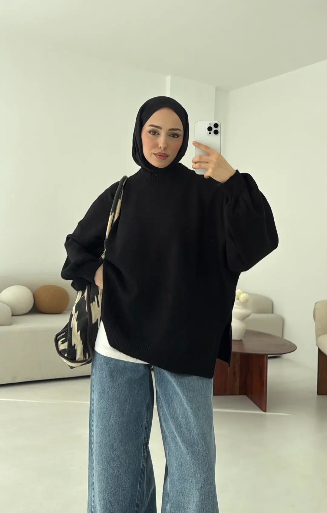 Yırtmaç Detay Balon Kol Kazak Siyah - Görsel 2