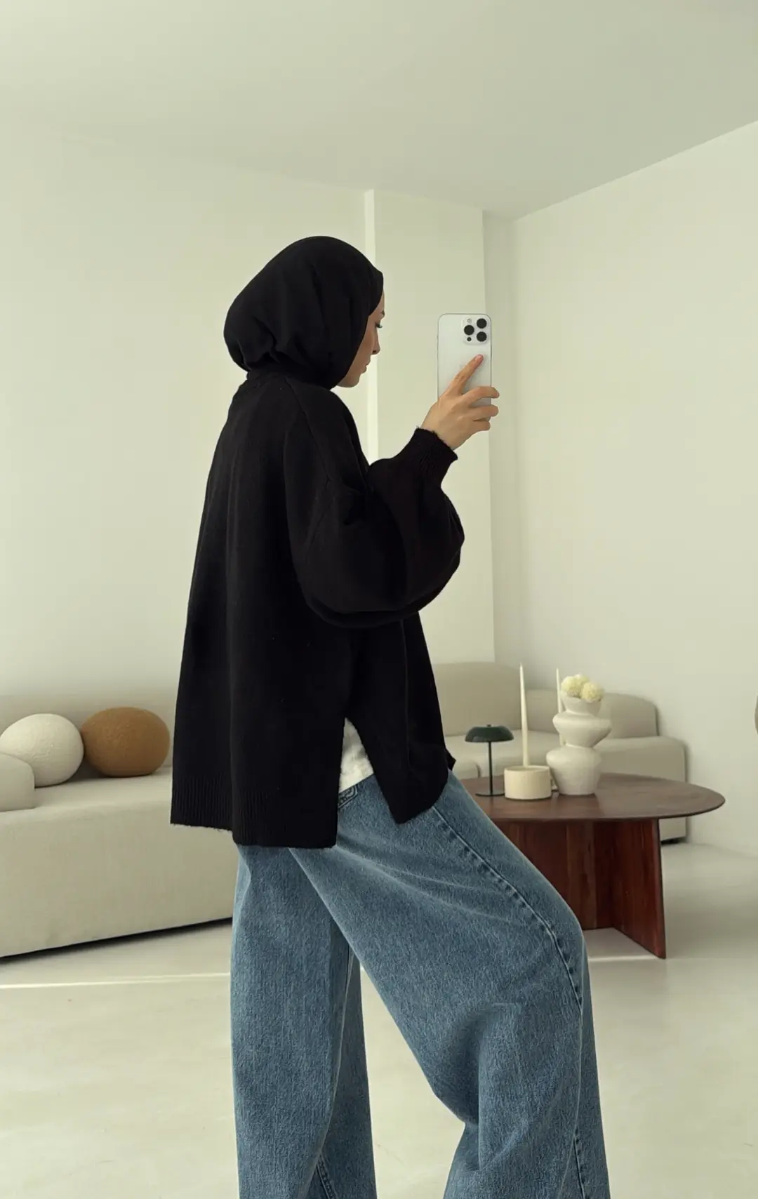 Yırtmaç Detay Balon Kol Kazak Siyah - Görsel 4