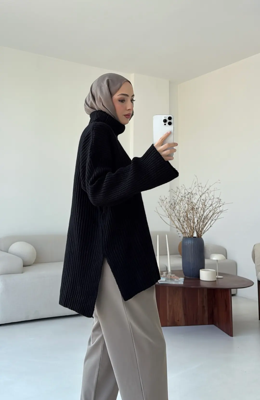 Yırtmaç Detay Flare Triko Kazak Siyah - Görsel 2