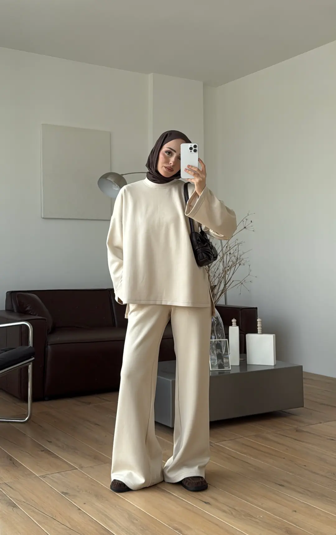 Yırtmaç Detay Takım Mevsimlik Takım Bej - Görsel 6