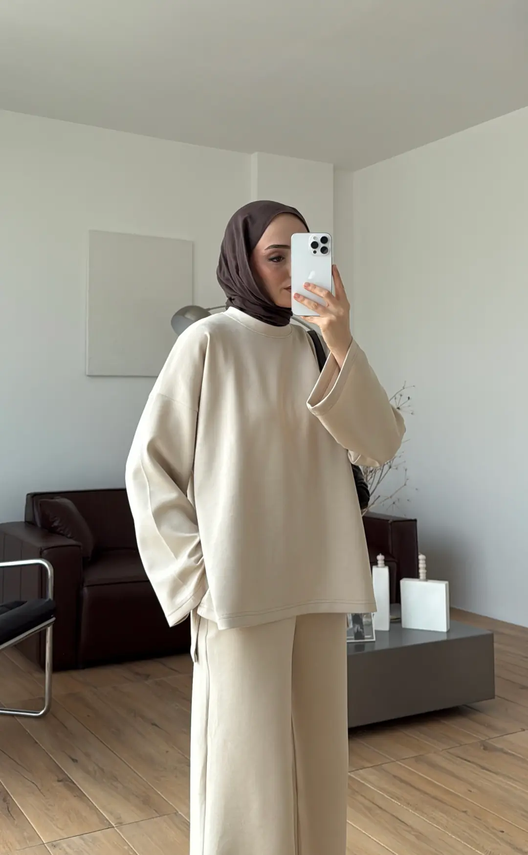 Yırtmaç Detay Takım Mevsimlik Takım Bej - Görsel 7