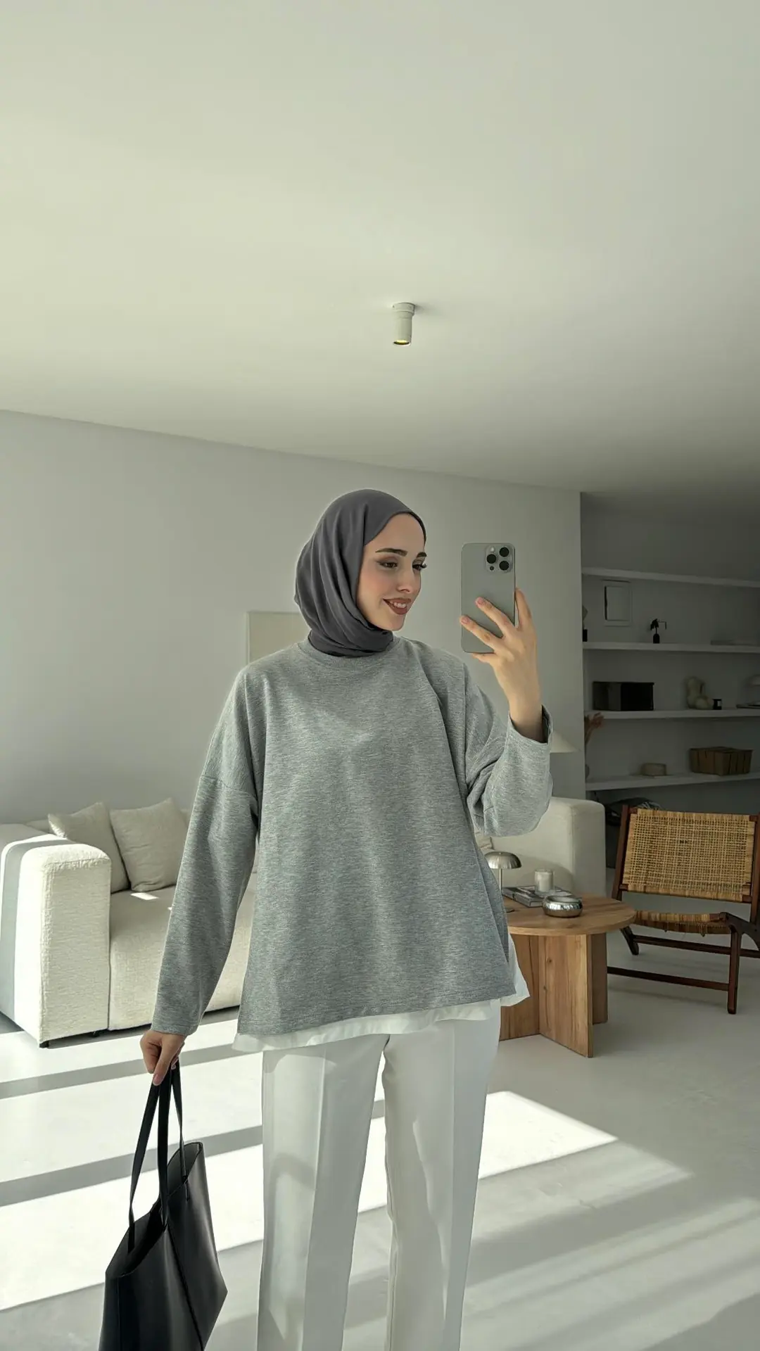 Yırtmaç Detaylı Sweatshirt Gri - Görsel 3